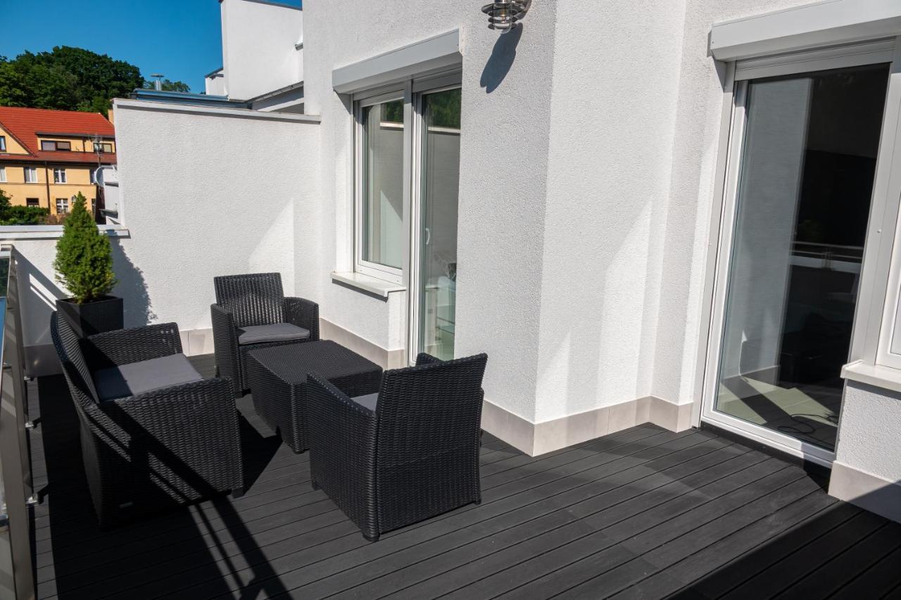 Apartament Przy Parku Z Duzym Tarasem ,Prywatny Parking Apartment Swinoujscie Exterior photo